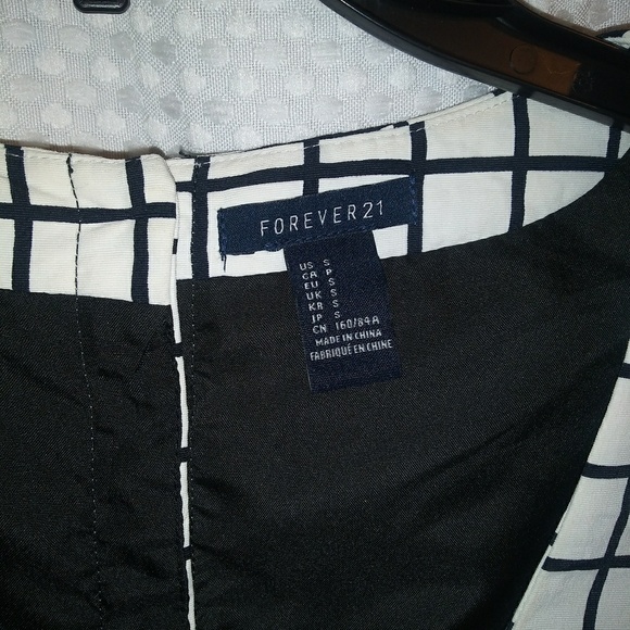 Forever 21 dress - Picture 3 of 4